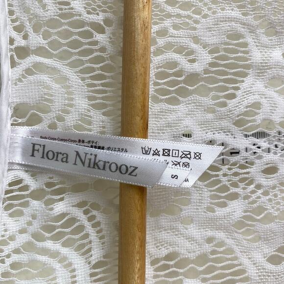 Flora Nikrooz Millie Lace Robe Size Small White Bride Bridal - Picture 11 of 13